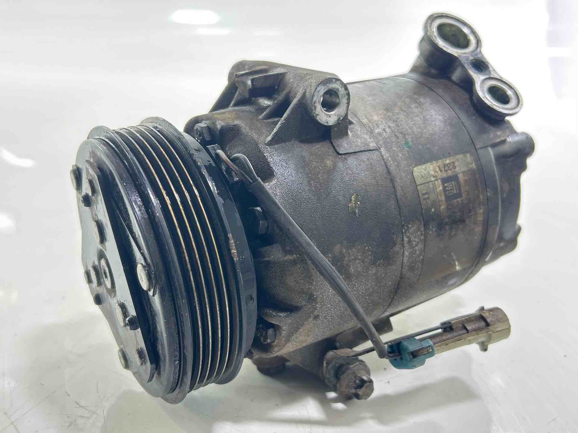 Compressor Ar Condicionado Chevrolet Celta 1 0 1 4 8V 2002 2012 Delphi