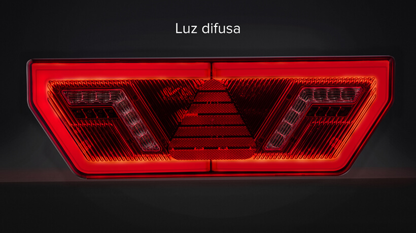 Lanterna Traseira Motorista Carreta 24V LED Pisca Sequencial Iva L3071
