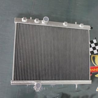 Radiador Dianteiro Peugeot 206 2001 2008 Denso